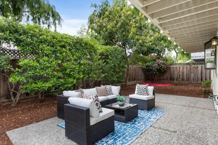 165 Gladys Avenue, Mountain View, California 94043