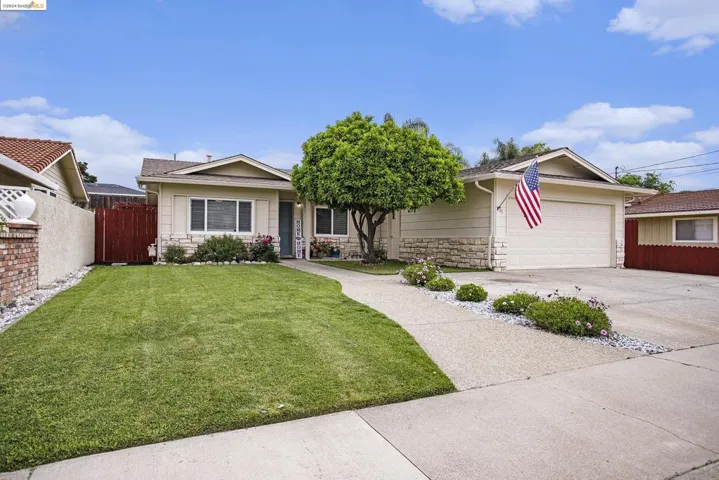75 E Lake Dr, Antioch, California 94509