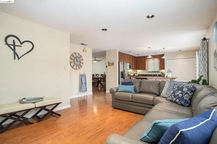 75 E Lake Dr, Antioch, California 94509
