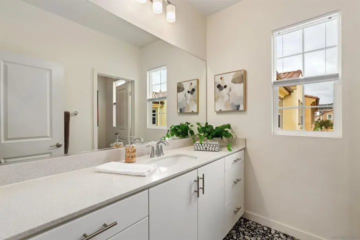 879 Blackstone Dr, San Marcos, California 92078