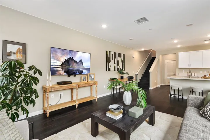 879 Blackstone Dr, San Marcos, California 92078