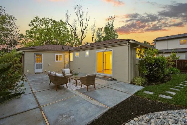 820 Loma Verde Avenue, Palo Alto, California 94303