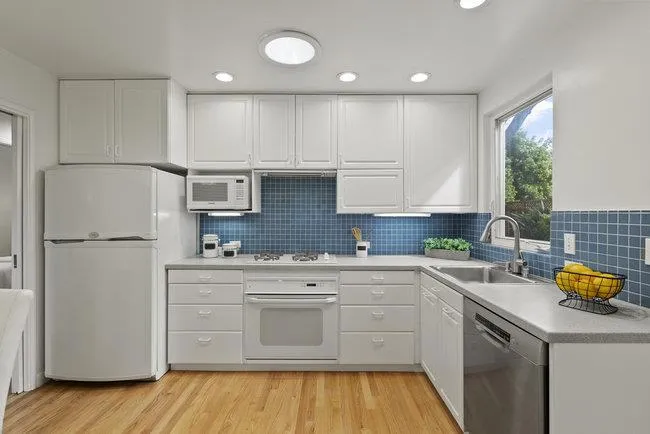 820 Loma Verde Avenue, Palo Alto, California 94303