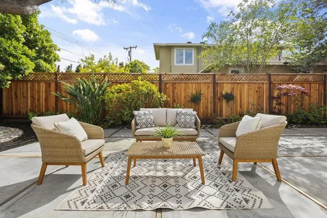 820 Loma Verde Avenue, Palo Alto, California 94303