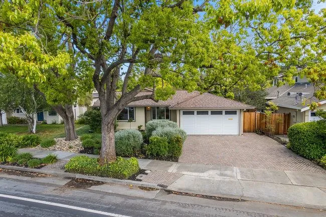 820 Loma Verde Avenue, Palo Alto, California 94303