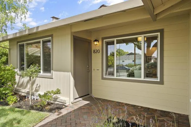 820 Loma Verde Avenue, Palo Alto, California 94303