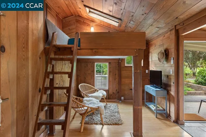 loft bed
