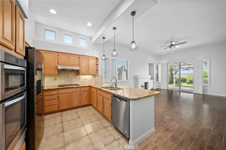 31880 Via Cordoba, Temecula, California 92592