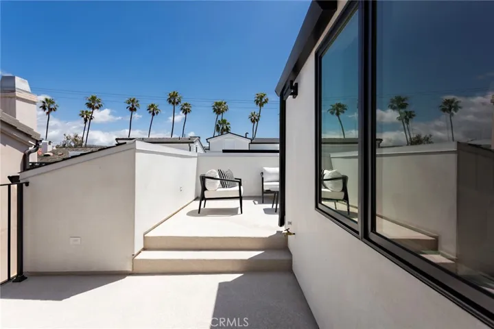 430 1/2 Fernleaf, Corona Del Mar, California 92625