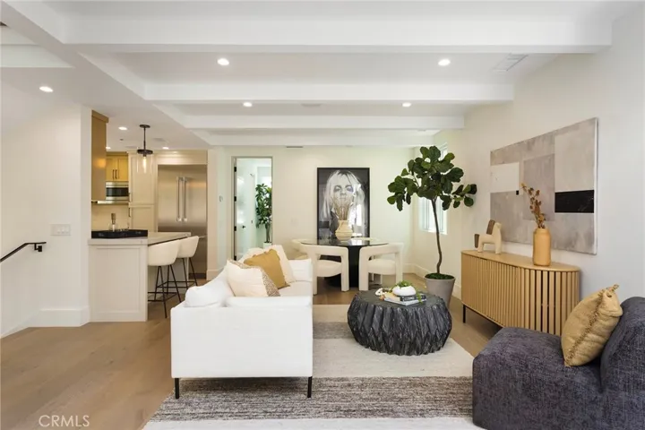 430 1/2 Fernleaf, Corona Del Mar, California 92625