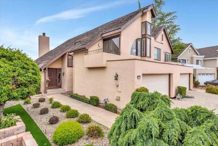 1221 Bracebridge Court, Campbell, California 95008