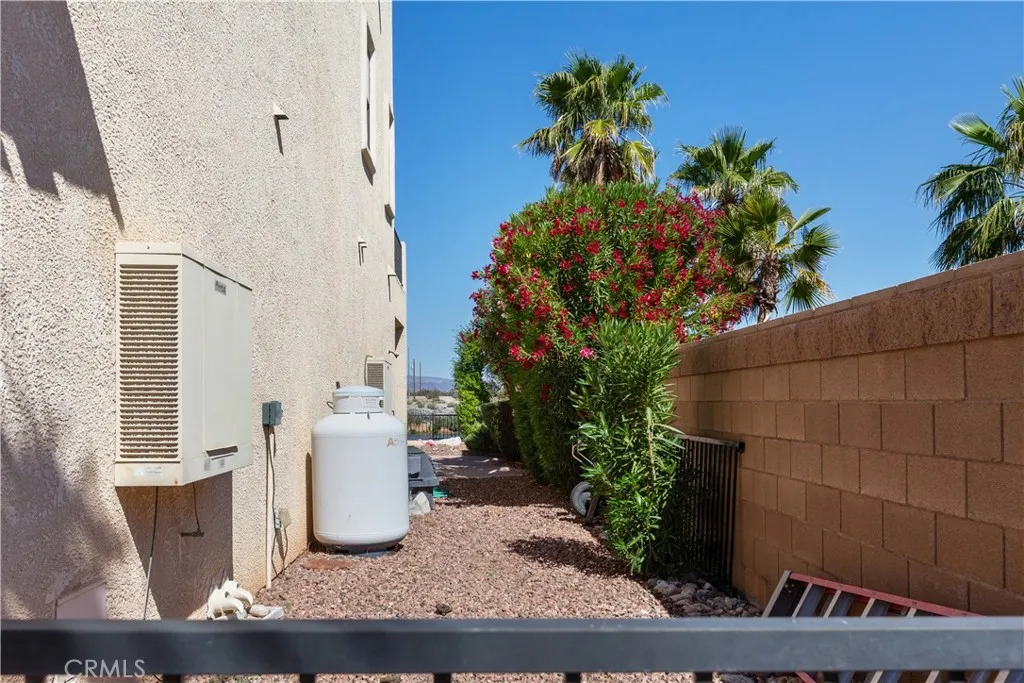 4668 My Place Road, Needles, California 92363 home-pic-66