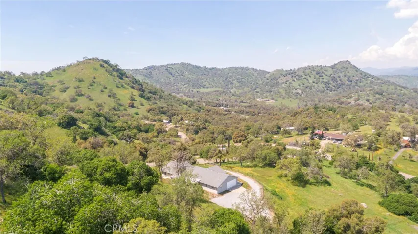 47463 Creekside, Squaw Valley, California 93675