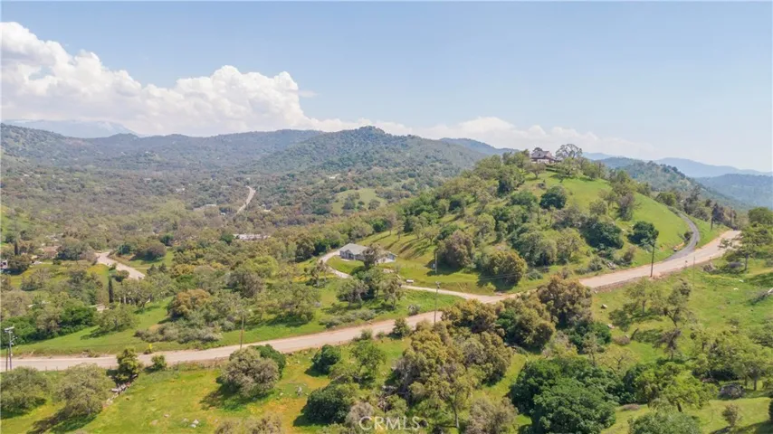 47463 Creekside, Squaw Valley, California 93675
