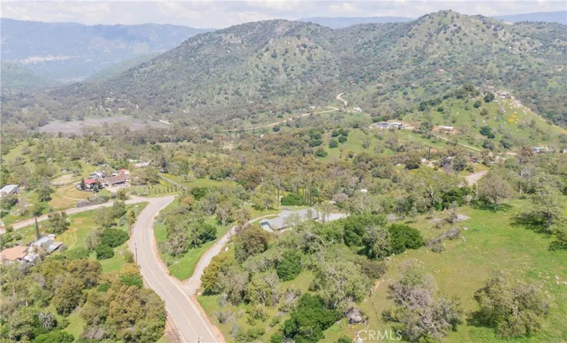 47463 Creekside, Squaw Valley, California 93675