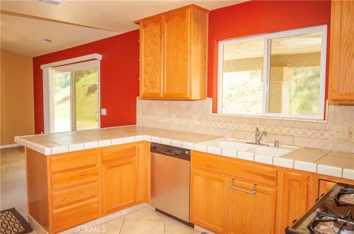 47463 Creekside, Squaw Valley, California 93675