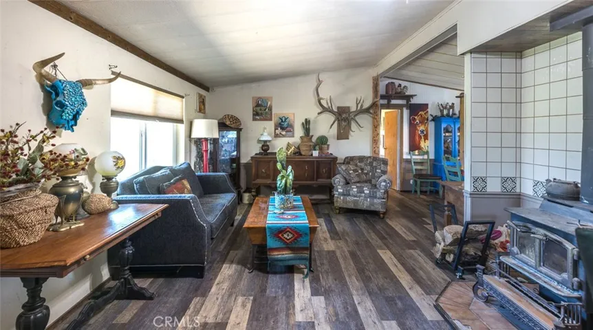 1990 Las Mariposas Lane, Catheys Valley, California 95306