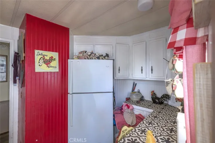 1990 Las Mariposas Lane, Catheys Valley, California 95306