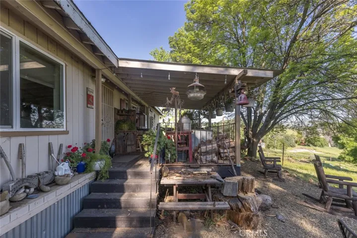 1990 Las Mariposas Lane, Catheys Valley, California 95306