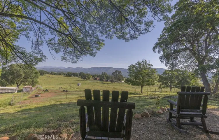 1990 Las Mariposas Lane, Catheys Valley, California 95306
