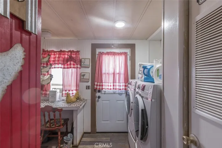 1990 Las Mariposas Lane, Catheys Valley, California 95306