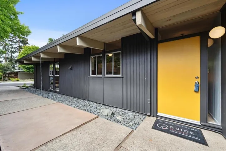412 Ferne Avenue, Palo Alto, California 94306