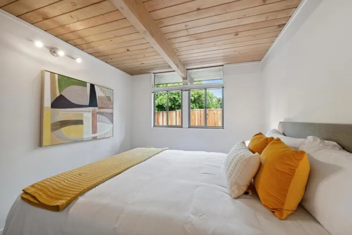 412 Ferne Avenue, Palo Alto, California 94306
