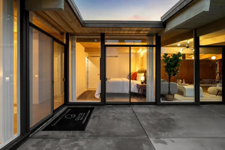 412 Ferne Avenue, Palo Alto, California 94306