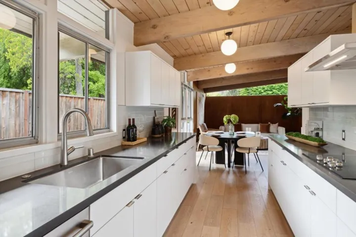 412 Ferne Avenue, Palo Alto, California 94306