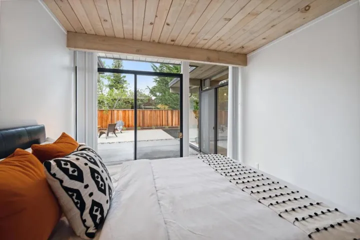 412 Ferne Avenue, Palo Alto, California 94306