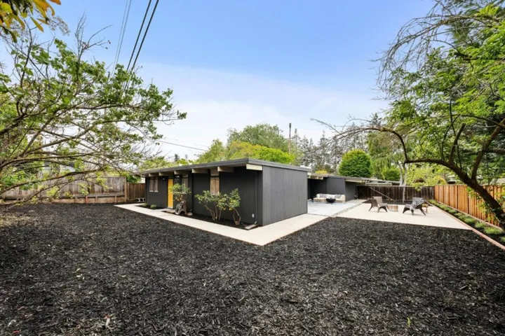 412 Ferne Avenue, Palo Alto, California 94306