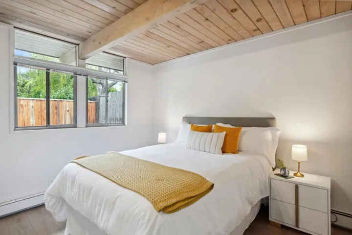 412 Ferne Avenue, Palo Alto, California 94306