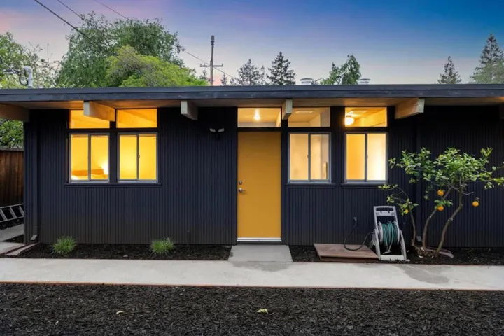 412 Ferne Avenue, Palo Alto, California 94306
