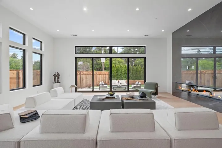 12668 Sun Valley Court, Saratoga, California 95070
