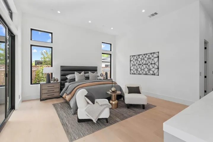12668 Sun Valley Court, Saratoga, California 95070