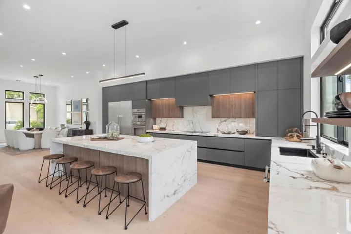 12668 Sun Valley Court, Saratoga, California 95070