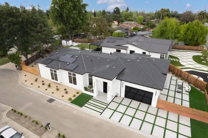 12668 Sun Valley Court, Saratoga, California 95070