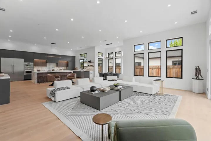 12668 Sun Valley Court, Saratoga, California 95070