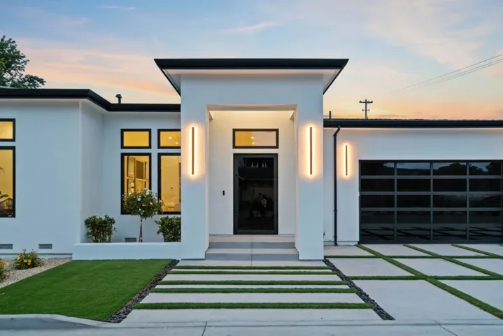 12668 Sun Valley Court, Saratoga, California 95070