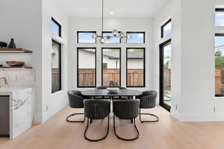 12668 Sun Valley Court, Saratoga, California 95070