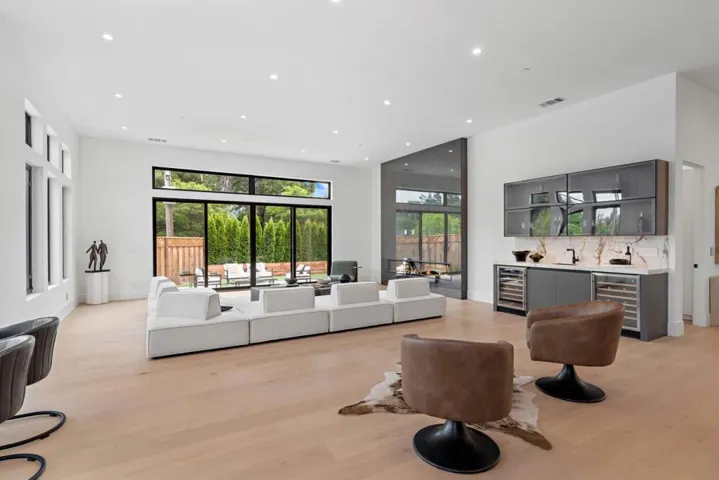 12668 Sun Valley Court, Saratoga, California 95070