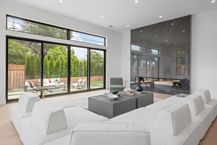 12668 Sun Valley Court, Saratoga, California 95070