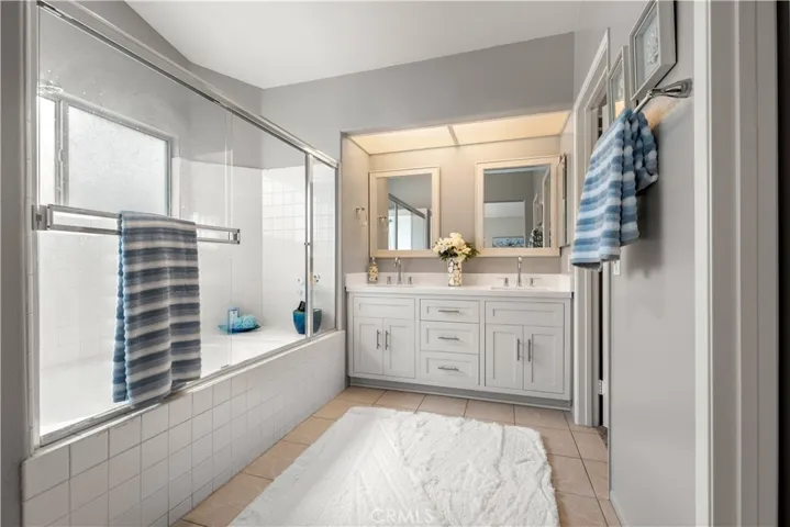 1072 S Laughingbrook Court, Anaheim Hills, California 92808