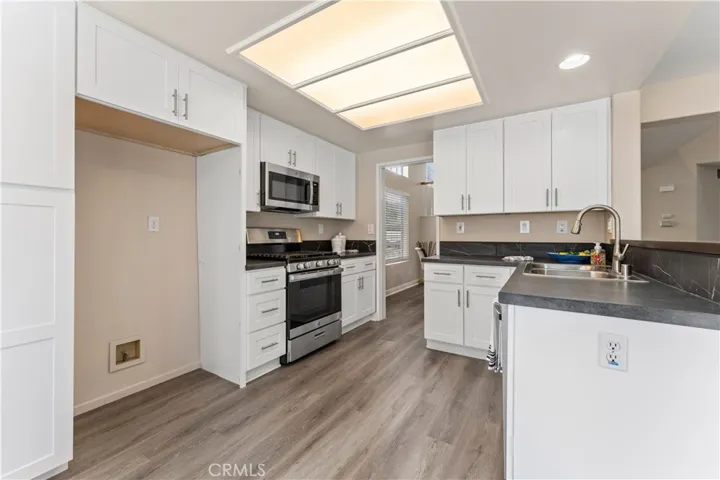 1072 S Laughingbrook Court, Anaheim Hills, California 92808