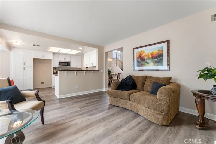 1072 S Laughingbrook Court, Anaheim Hills, California 92808