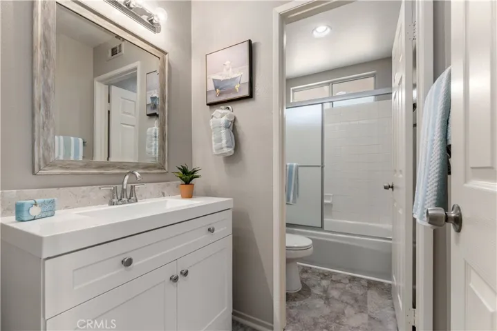 1072 S Laughingbrook Court, Anaheim Hills, California 92808