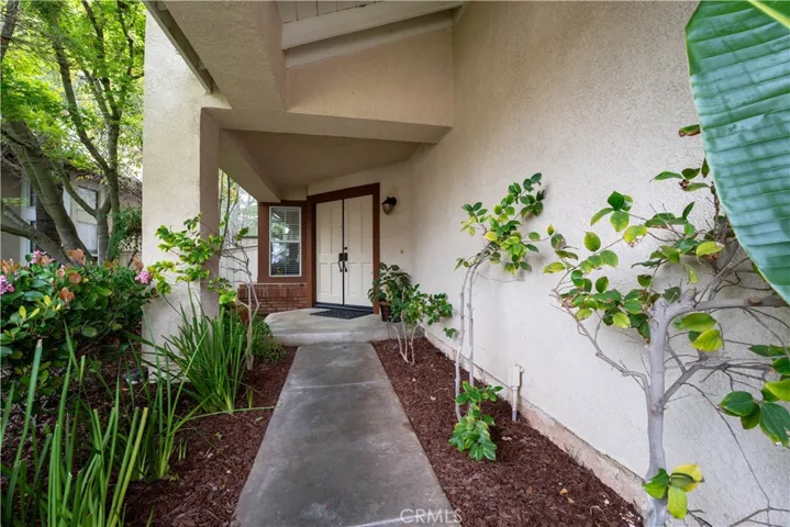 1072 S Laughingbrook Court, Anaheim Hills, California 92808