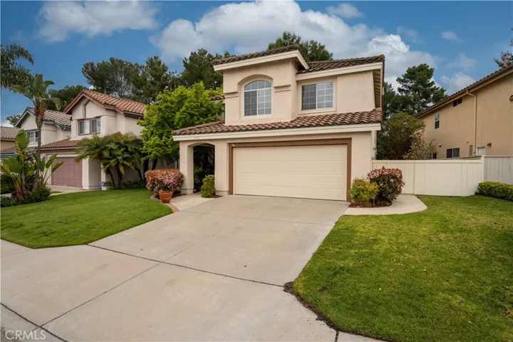 1072 S Laughingbrook Court, Anaheim Hills, California 92808