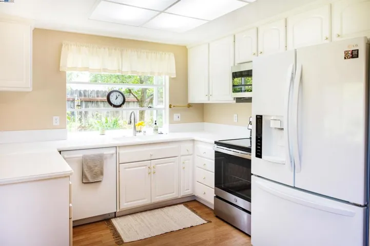 8151 Bonnie Oak Way, Citrus Heights, California 95610
