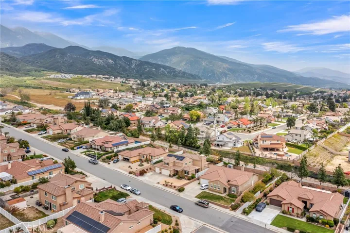6729 N Ofelia Drive, San Bernardino, California 92407